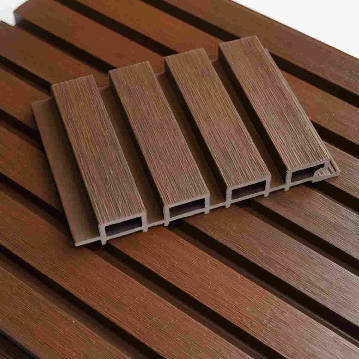 Durable WPC cladding Durable WPC cladding