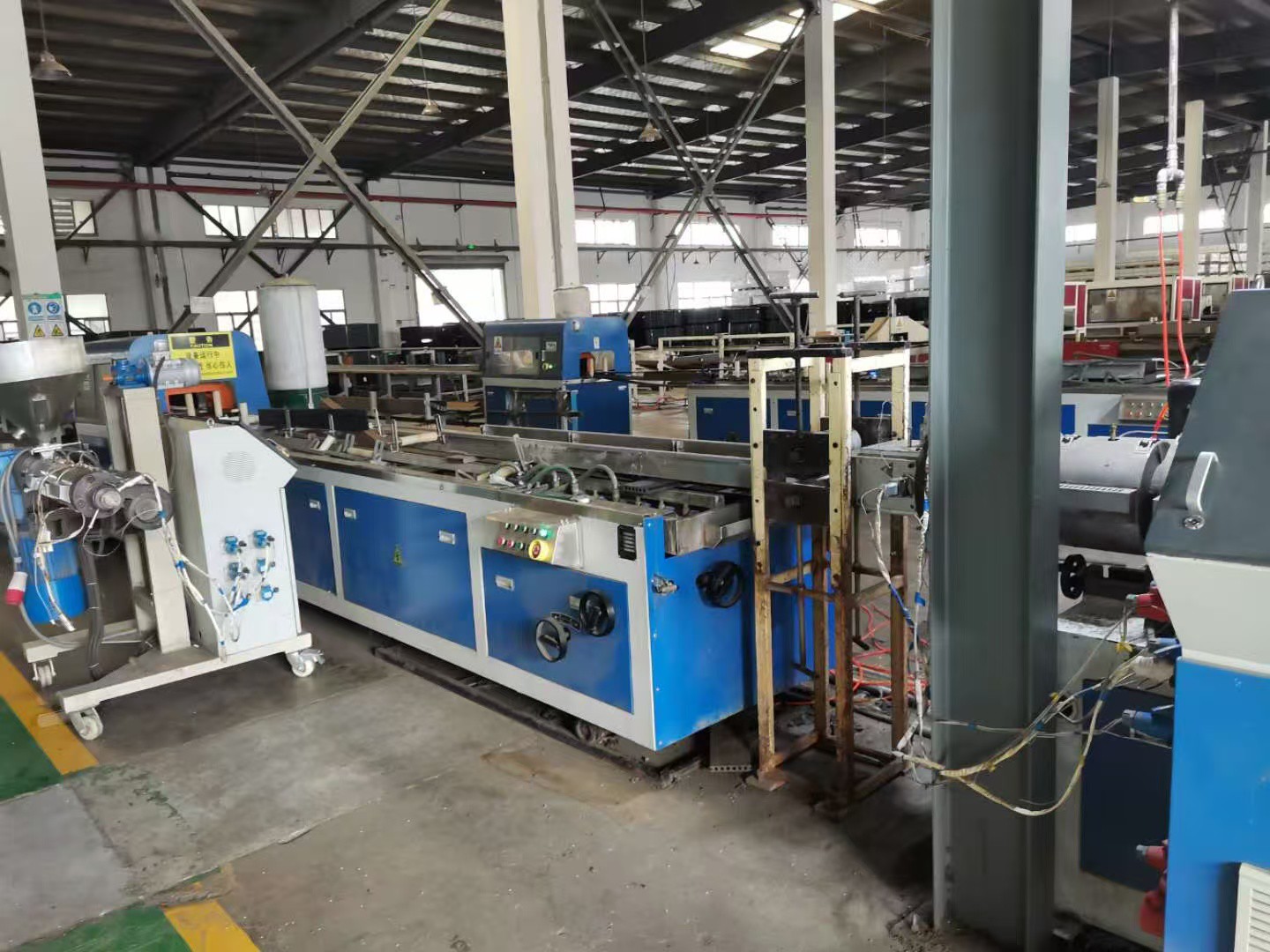 wpc flooring factory